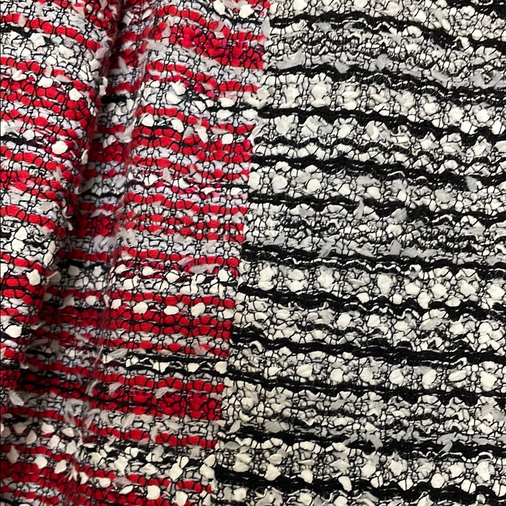 ST JOHN Red and White Tweed Jacket - Picture 2 of 4